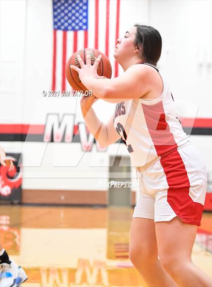 Thumbnail 1 in Hirschi @ Mineral Wells photogallery.