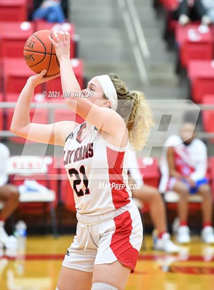 Thumbnail 3 in Hirschi @ Mineral Wells photogallery.