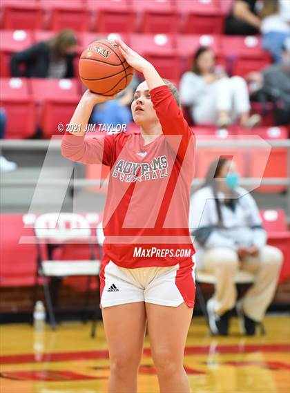 Thumbnail 2 in Hirschi @ Mineral Wells photogallery.