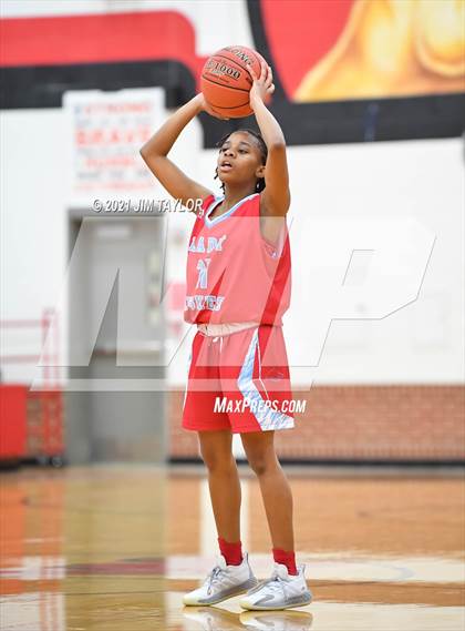 Thumbnail 1 in Hirschi @ Mineral Wells photogallery.
