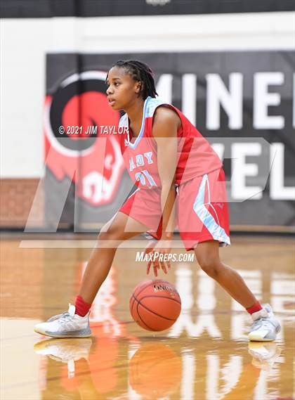 Thumbnail 1 in Hirschi @ Mineral Wells photogallery.