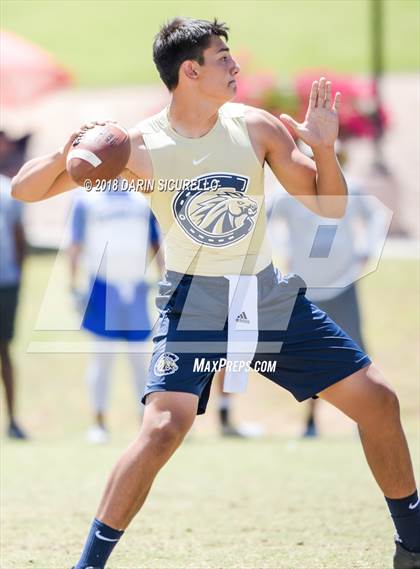 Thumbnail 1 in Casteel vs. Chandler Team A (GBAC 7-on-7) photogallery.