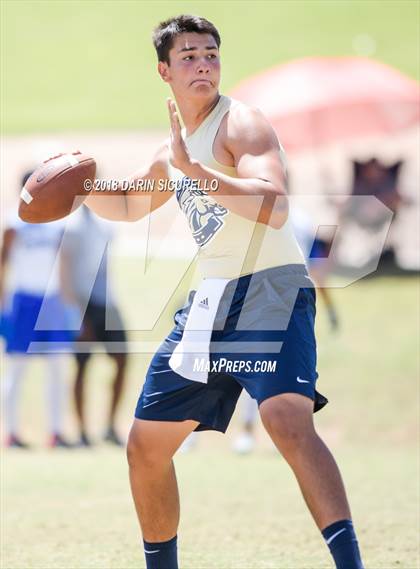Thumbnail 2 in Casteel vs. Chandler Team A (GBAC 7-on-7) photogallery.