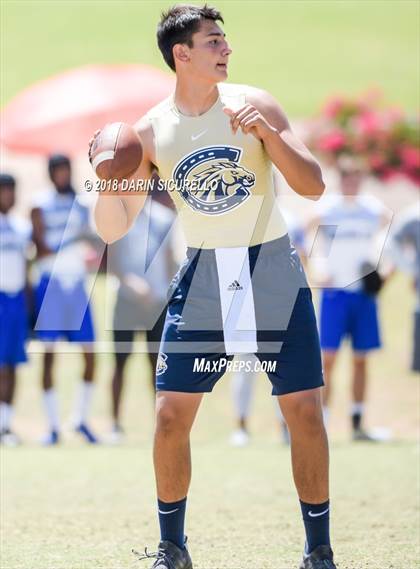 Thumbnail 2 in Casteel vs. Chandler Team A (GBAC 7-on-7) photogallery.