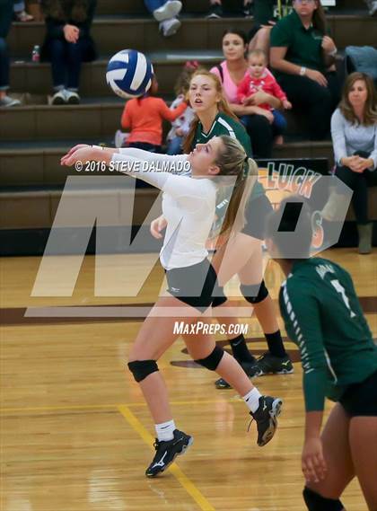 Thumbnail 1 in Acadiana @ Mt. Carmel (LHSAA Division I 2nd Round) photogallery.
