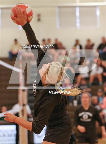 Thumbnail 1 in Acadiana @ Mt. Carmel (LHSAA Division I 2nd Round) photogallery.