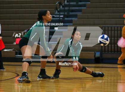 Thumbnail 3 in Acadiana @ Mt. Carmel (LHSAA Division I 2nd Round) photogallery.