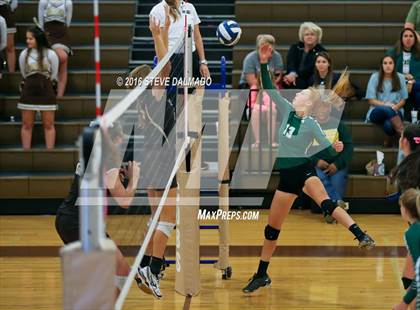 Thumbnail 1 in Acadiana @ Mt. Carmel (LHSAA Division I 2nd Round) photogallery.