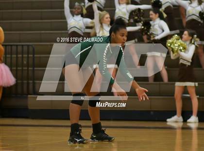 Thumbnail 1 in Acadiana @ Mt. Carmel (LHSAA Division I 2nd Round) photogallery.