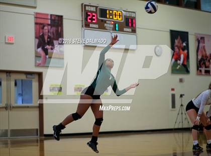 Thumbnail 3 in Acadiana @ Mt. Carmel (LHSAA Division I 2nd Round) photogallery.