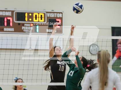Thumbnail 3 in Acadiana @ Mt. Carmel (LHSAA Division I 2nd Round) photogallery.
