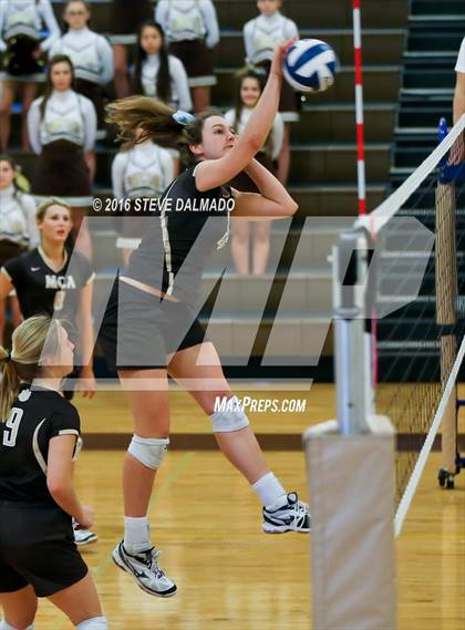 Thumbnail 2 in Acadiana @ Mt. Carmel (LHSAA Division I 2nd Round) photogallery.