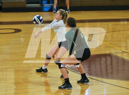 Thumbnail 1 in Acadiana @ Mt. Carmel (LHSAA Division I 2nd Round) photogallery.