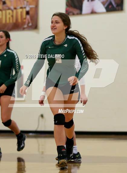 Thumbnail 2 in Acadiana @ Mt. Carmel (LHSAA Division I 2nd Round) photogallery.