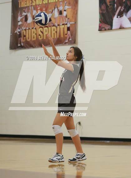 Thumbnail 1 in Acadiana @ Mt. Carmel (LHSAA Division I 2nd Round) photogallery.