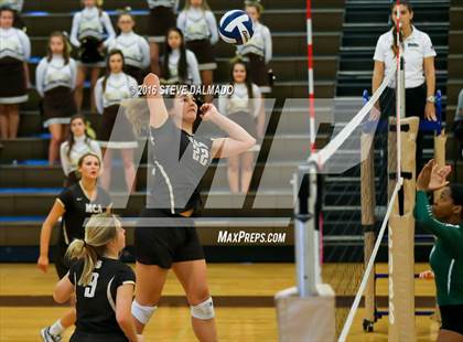 Thumbnail 1 in Acadiana @ Mt. Carmel (LHSAA Division I 2nd Round) photogallery.