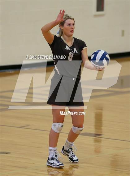 Thumbnail 2 in Acadiana @ Mt. Carmel (LHSAA Division I 2nd Round) photogallery.