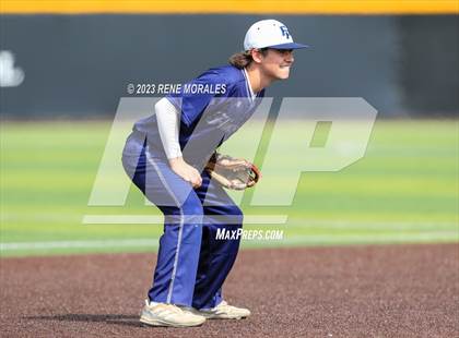 Thumbnail 2 in Providence vs Flintridge Prep photogallery.