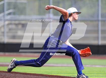 Thumbnail 3 in Providence vs Flintridge Prep photogallery.