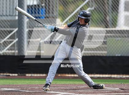 Thumbnail 2 in Providence vs Flintridge Prep photogallery.