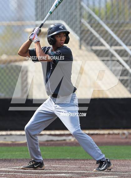 Thumbnail 2 in Providence vs Flintridge Prep photogallery.