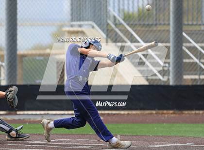 Thumbnail 2 in Providence vs Flintridge Prep photogallery.