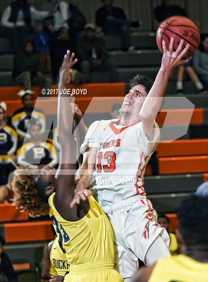 Thumbnail 3 in Buckhorn @ Grissom photogallery.