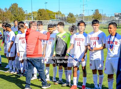 Thumbnail 2 in North vs Blue Valley Northwest (KSHSAA 6A Consolation) photogallery.