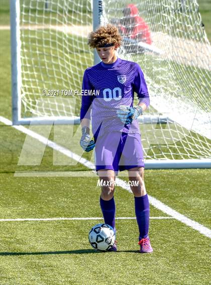 Thumbnail 1 in North vs Blue Valley Northwest (KSHSAA 6A Consolation) photogallery.