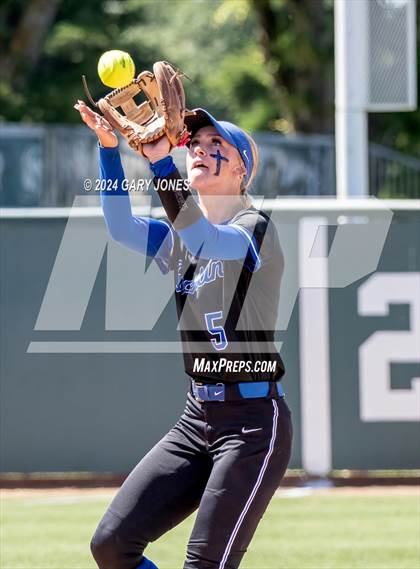 Thumbnail 1 in Rocklin vs. Tracy (CIF SJS D2 Final) photogallery.