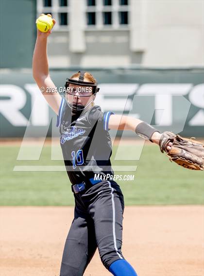 Thumbnail 2 in Rocklin vs. Tracy (CIF SJS D2 Final) photogallery.