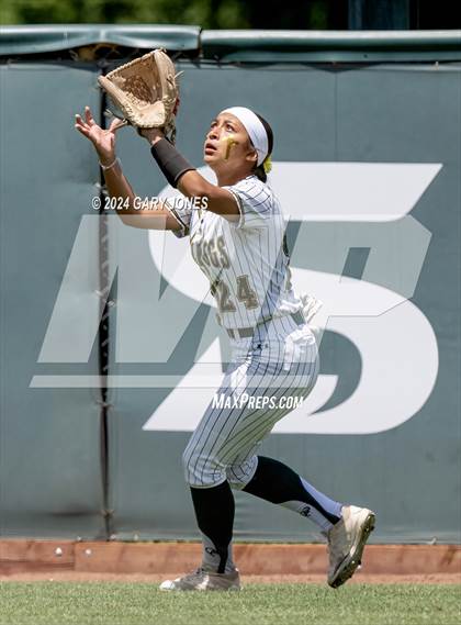 Thumbnail 1 in Rocklin vs. Tracy (CIF SJS D2 Final) photogallery.