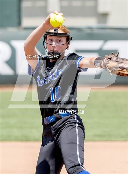 Thumbnail 1 in Rocklin vs. Tracy (CIF SJS D2 Final) photogallery.