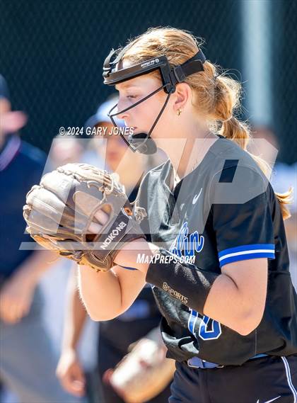 Thumbnail 3 in Rocklin vs. Tracy (CIF SJS D2 Final) photogallery.
