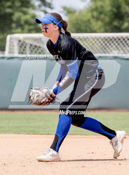 Thumbnail 3 in Rocklin vs. Tracy (CIF SJS D2 Final) photogallery.