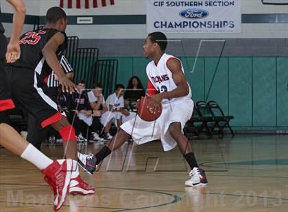 Thumbnail 2 in Lutheran vs. View Park (MLK Showcase) photogallery.