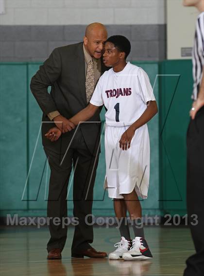 Thumbnail 3 in Lutheran vs. View Park (MLK Showcase) photogallery.
