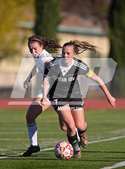 Thumbnail 3 in Mountain View vs. Saint Francis (Firebird Classic Final) photogallery.