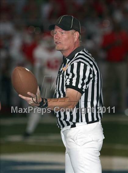 Thumbnail 1 in Regis Jesuit @ Valor Christian photogallery.