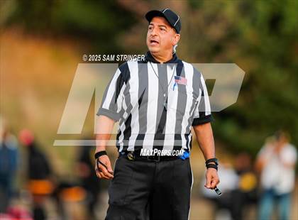 Thumbnail 3 in JV: Bishop O'Dowd @ Moreau Catholic photogallery.