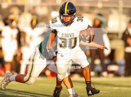 Thumbnail 3 in JV: Bishop O'Dowd @ Moreau Catholic photogallery.
