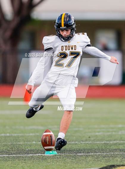 Thumbnail 1 in JV: Bishop O'Dowd @ Moreau Catholic photogallery.