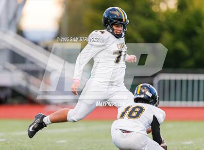 Thumbnail 2 in JV: Bishop O'Dowd @ Moreau Catholic photogallery.