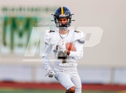 Thumbnail 2 in JV: Bishop O'Dowd @ Moreau Catholic photogallery.