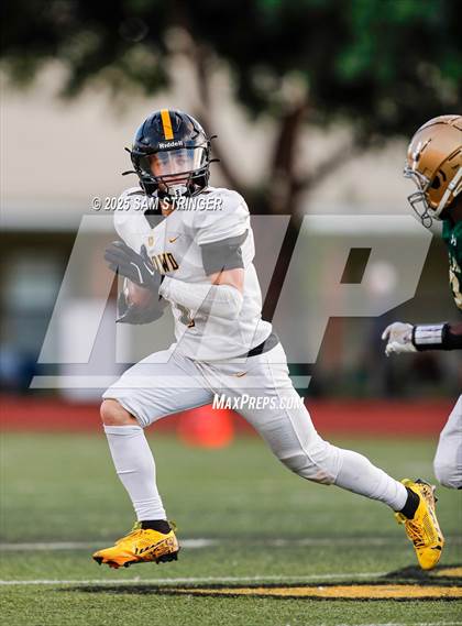Thumbnail 3 in JV: Bishop O'Dowd @ Moreau Catholic photogallery.
