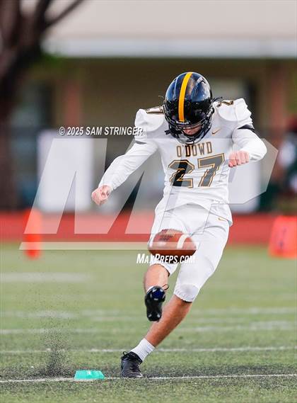 Thumbnail 2 in JV: Bishop O'Dowd @ Moreau Catholic photogallery.