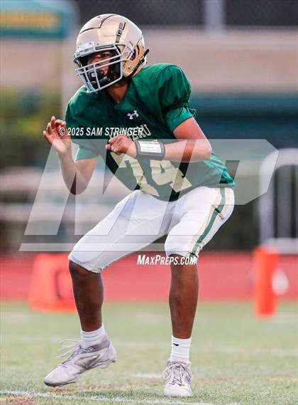 Thumbnail 3 in JV: Bishop O'Dowd @ Moreau Catholic photogallery.