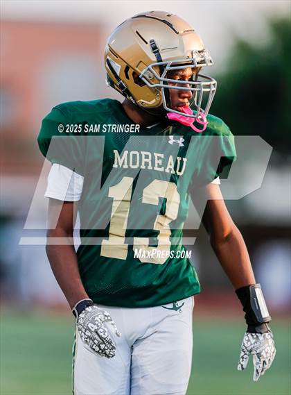 Thumbnail 3 in JV: Bishop O'Dowd @ Moreau Catholic photogallery.