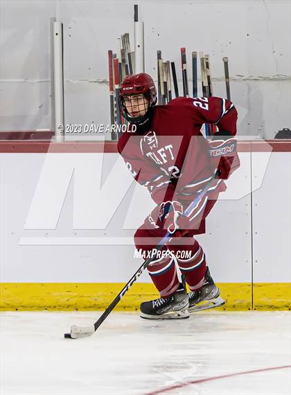 Thumbnail 3 in Taft School vs. Governor's Academy (St. Paul's Jamboree - Scrimmage) photogallery.