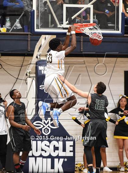 Thumbnail 2 in Moreau Catholic vs. Bishop O'Dowd (CIF NCS D3 Final) photogallery.